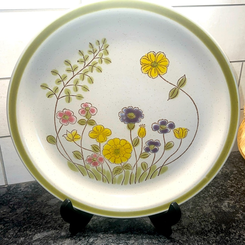 VINTAGE 12” platter. A FUGI STONE Garden of Flowers. Style 3233. Oven to…
